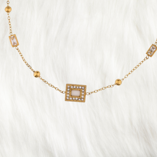 Mirage Pendant Necklace