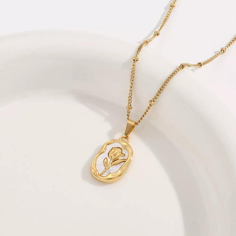 Victorian Shell Necklace