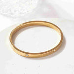 Heritage Oval Silhouette Bracelet
