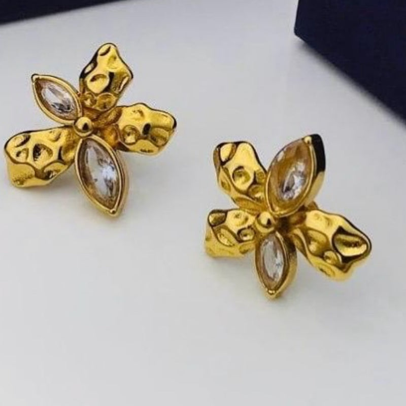 Flower Pattern Hammered Earrings